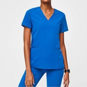 FIGS Casma Three Pocket T-shirt Scrub Top
